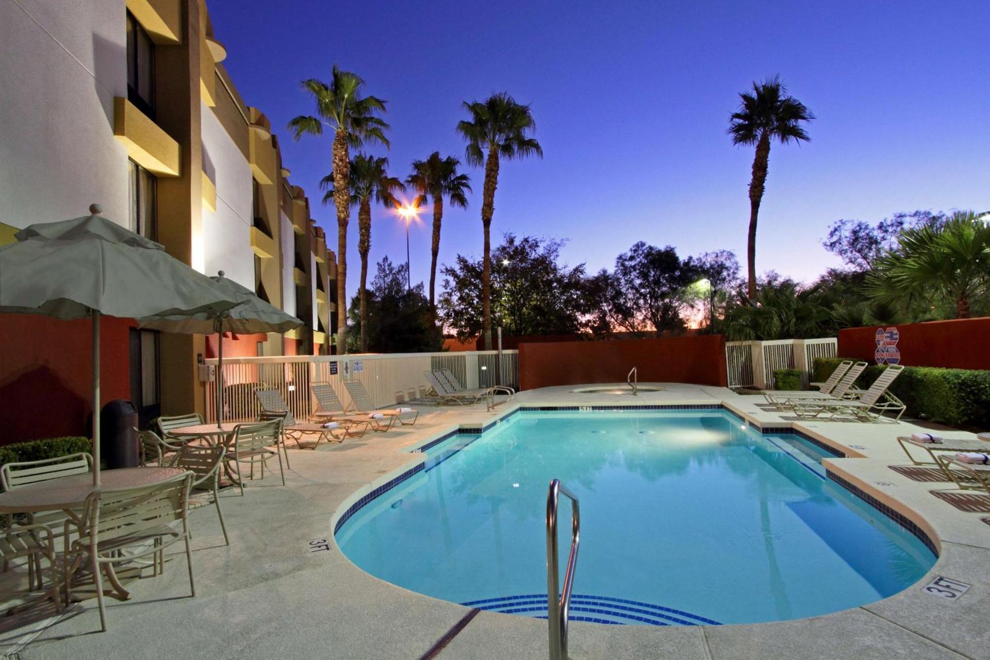 Hampton Inn Las Vegas/Summerlin Exterior photo